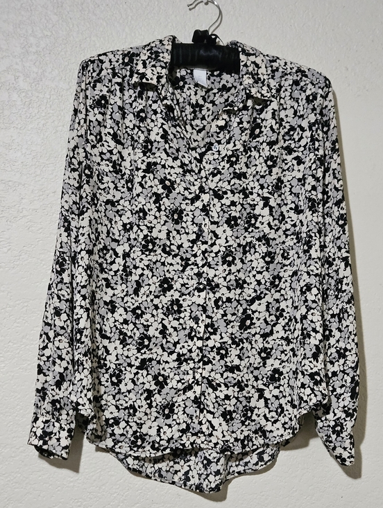 H&M Tops - H&M Floral Blouse Small